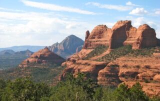 Discover the beautiful red rock country of Arizona with Canyon Calling small group adventure trips for women-only