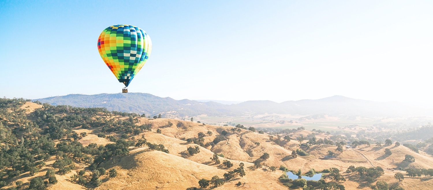 Hot air ballooning over Napa Valley womens travel