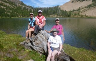 Women exploring the lakes of Idaho in small groups - Adventure tours for women only