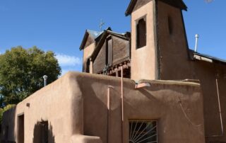 Take a trip to the historic towns of the southwest with Canyon Calling small group tours for women only