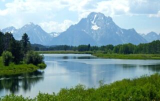 Travel around charming Yellowstone with Canyon Calling tours for women only